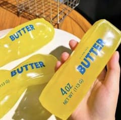 新品・未使用　BUTTER バター スクイーズ 水飴感　ココナッツオイル★のサムネイル