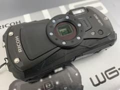 RICOH WG-80 防水デジタルカメラ ネックストラップ付属 - メルカリ
