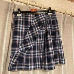 VivienneWestwoodのプリーツスカート (美品です)のサムネイル