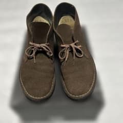 Clarks ブラウン スエード チャッカブーツUK8.5 26.5cm - メルカリ