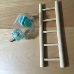 ハムスター水飲み はしごのサムネイル