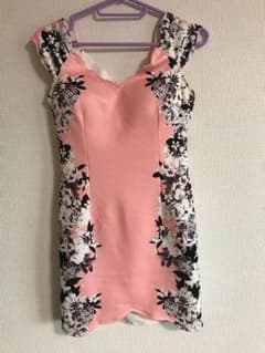 キャバ ドレスのサムネイル