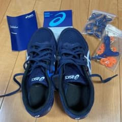 陸上競技用スパイクシューズ　アシックスのサムネイル