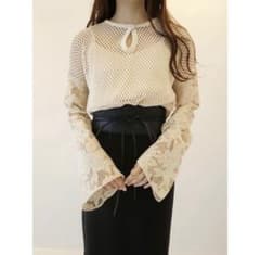 acka flare sleeve ami topsのサムネイル