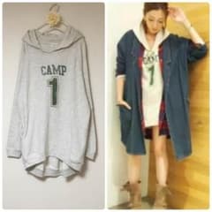 ももにゃん 様 専用 アングリッド CAMP1 パーカーのサムネイル