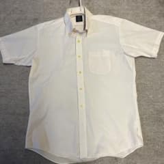 BRICKHOUSEで買いました。半袖のワイシャツです。のサムネイル