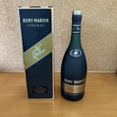 REMY MARTIN コニャック VSOP 750ml 箱入り　古酒 未開栓 REMY MARTIN VSOP コニャック オリジナルボックス付き古酒