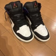 Nike Air Jordan 1 Mid "Bright Concordのサムネイル