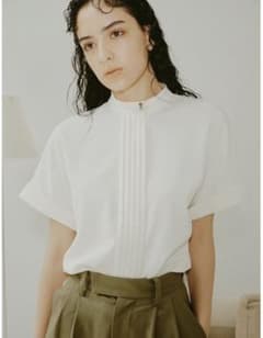 L'Or Front Pleats Blouseのサムネイル