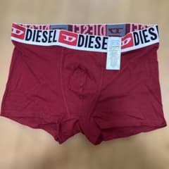 DIESEL ボクサーパンツ レッド ロゴ　新品未使用タグ付きのサムネイル