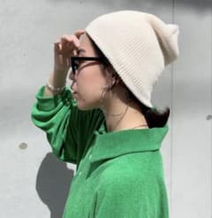 クリーム色リブ編み　ニット帽のサムネイル