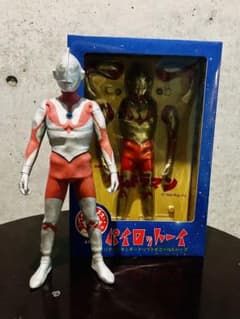 ウルトラマンAタイプ など4点のサムネイル