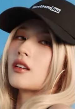 新品【TWICE サナさん着用】FACETASM × NEWERA 9FORTYのサムネイル