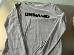 UNBIASED 長袖Tシャツ グレーのサムネイル