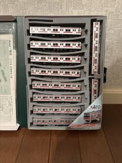 KATO10-284 205系京葉線 ドア小窓車10両セット Amazon.co.jp: KATO 10-284 10-285 205系 京葉線色(ドア小窓車) : おもちゃ