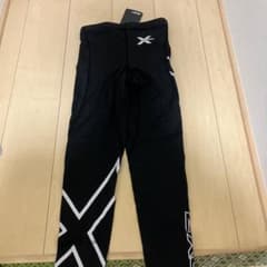 2XU コンプレッションタイツサイズＬのサムネイル