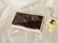 ranran ランラン　いちごチョコケーキ　スクイーズ