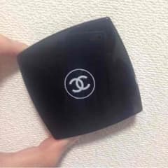 シャネル アイシャドウのサムネイル