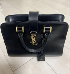 MomoCoco様SAINT LAURENT ブラックレザー ベイビーカバス - メルカリ