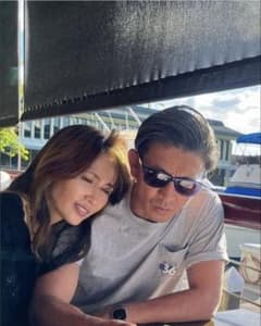m*t様 希少 美品 木村拓哉氏私物 同型同色RayBan COLORBLOCK 希少 美品 木村拓哉氏私物 同型同色RayBan COLORBLOCK2140F - メルカリ