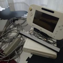 Nintendo Wii U 8GBのサムネイル