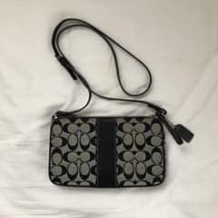 COACH コーチ ショルダーバッグのサムネイル