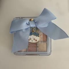 Brand new, unused Shobido Chiikawa　ハチワレ　eyeshadow