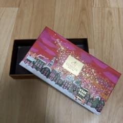 GODIVA ギフトボックス クリスマス限定デザイン空箱のサムネイル