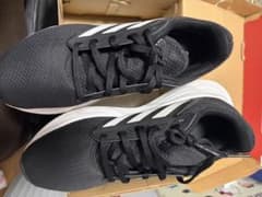 adidas スニーカー ブラック ホワイト 28.0cmのサムネイル