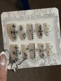 現品推しネイルチップ付け爪量産型姫ギャルクロムハーツチークy2k痛ネイル十字架のサムネイル