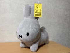 ブルーナアニマル　グレー　ぬいぐるみのサムネイル