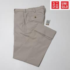 ユニクロ　ドライストレッチパンツ　アダムスコットのサムネイル