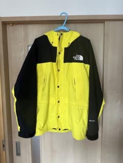 THE NORTH FACE マウンテンライトジャケットのサムネイル