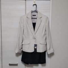 【新品】a.v.vセレモニースーツのサムネイル