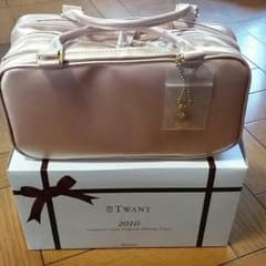 TWANY オリジナル メイクポーチ 非売品のサムネイル