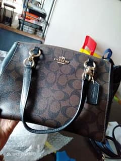 coach　ショルダーバックのサムネイル