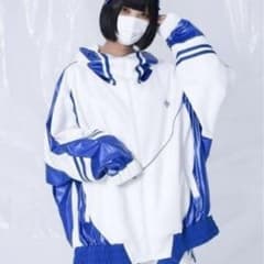 REFLEM / レフレム 2WAY切替 メタリック ジャージ セットアップ REFLEM / レフレム 2WAY切替 メタリック ジャージ セットアップ - メルカリ