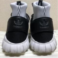 adidas チューブラのサムネイル