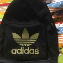 adidas リュックサックのサムネイル