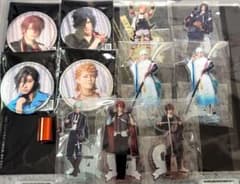 ミュージカル刀剣乱舞　十周年祝賀祭　アクリルスタンド　缶バッジ　銀テープセットのサムネイル