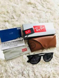 【超美品】Ray-Ban ERIKA (RB4171F 6228G) サングラスのサムネイル