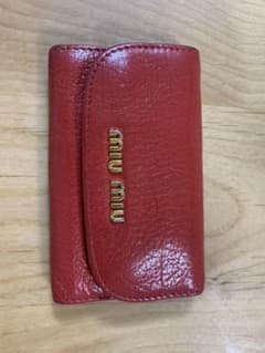 miumiu キーケースのサムネイル
