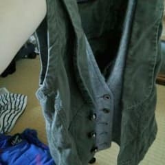 服、トップスのサムネイル