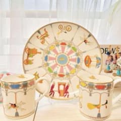 ジブリパーク限定　魔女の谷メリーゴーランド　プレート　マグカップセット3点　ヒン ジブリパーク 魔女の谷メリーゴーランド プレート マグカップ