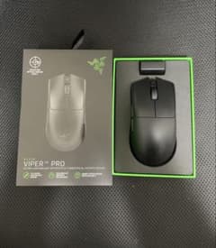 Razer Viper V3 Pro マウス 本体のサムネイル