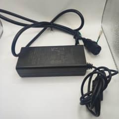 MINISFORUM UM690 付属 純正ACアダプターのサムネイル