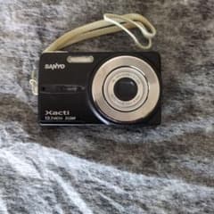 SANYO Xacti X1200 12.1メガピクセル - メルカリ