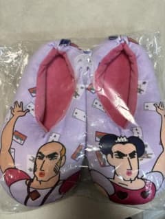 【新品】【値下げ】クレヨンしんちゃん　マカオとジョマ　ルームシューズ　スリッパのサムネイル