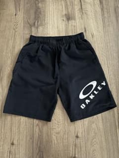 Oakley ハーフパンツ 黒のサムネイル