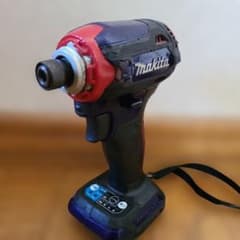マキタ TD171Dインパクトドライバー本体のみ 　ジャンクのサムネイル